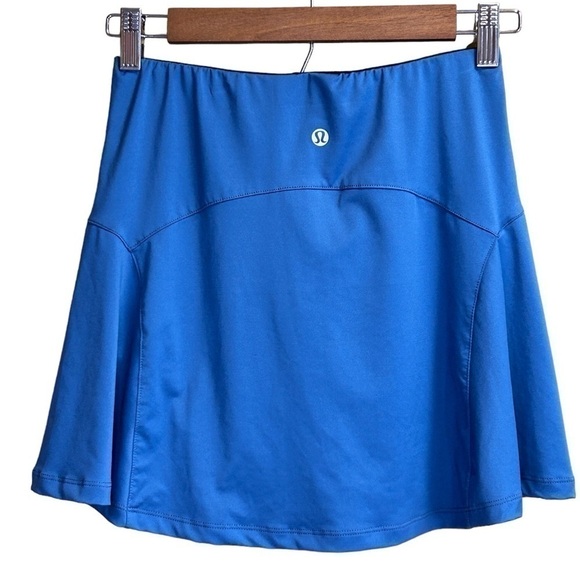 Lululemon Women's Skirt KNOCKOFF M/R Tennis/Golf W/Shorts Pocket Size-2/4 EUC - Picture 2 of 8